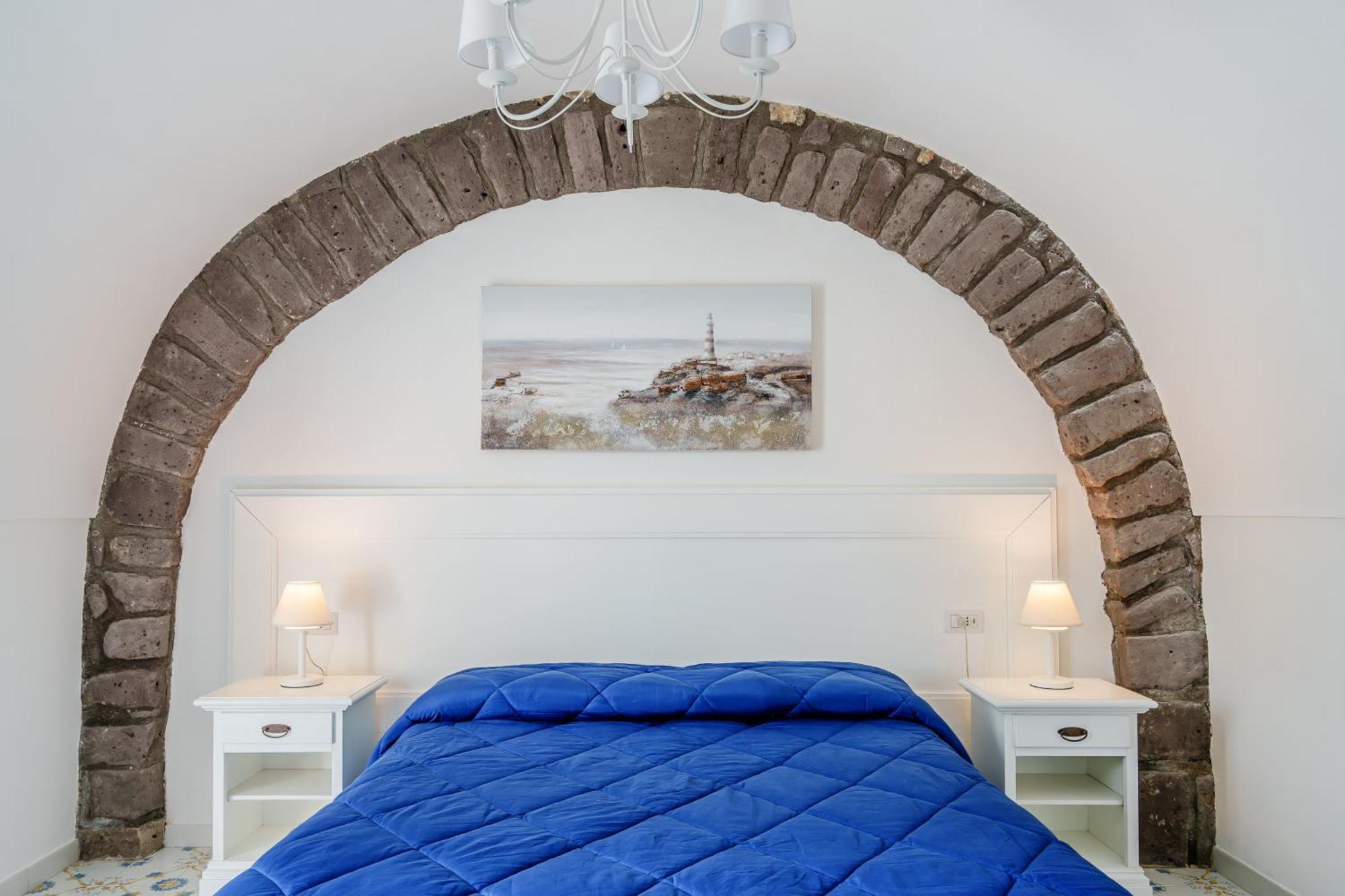 Villa Prota Вико-Экуенсе Экстерьер фото